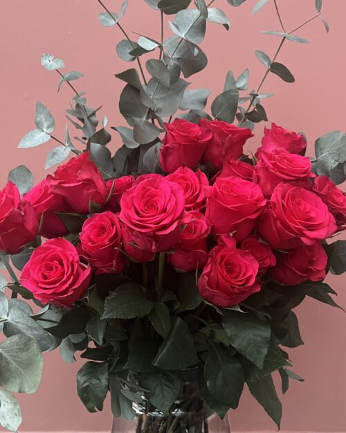 Monthly Luxury Rose Subscription